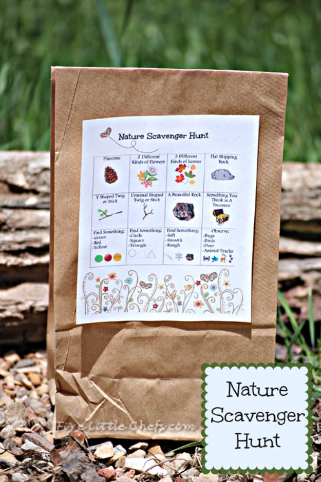 Best DIY Backyard Games - Nature Scavenger Hunt - Cool DIY Yard Game Ideas for Adults, Teens and Kids - Easy Tutorials for Cornhole, Washers, Jenga, Tic Tac Toe and Horseshoes - Cool Projects for Outdoor Parties and Summer Family Fun Outside #diy #backyard #kids #games