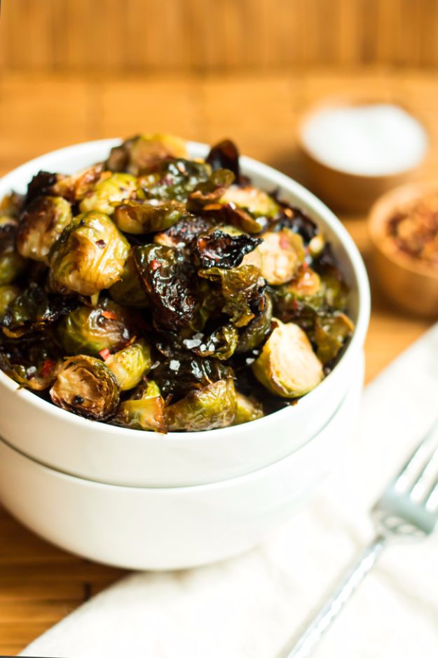 Best Brussel Sprout Recipes - Spicy Honey Mustard Brussels Sprouts - Easy and Quick Delicious Ideas for Making Brussel Sprouts With Bacon, Roasted, Creamy, Healthy, Baked, Sauteed, Crockpot, Grilled, Shredded and Salad Recipe Ideas #recipes