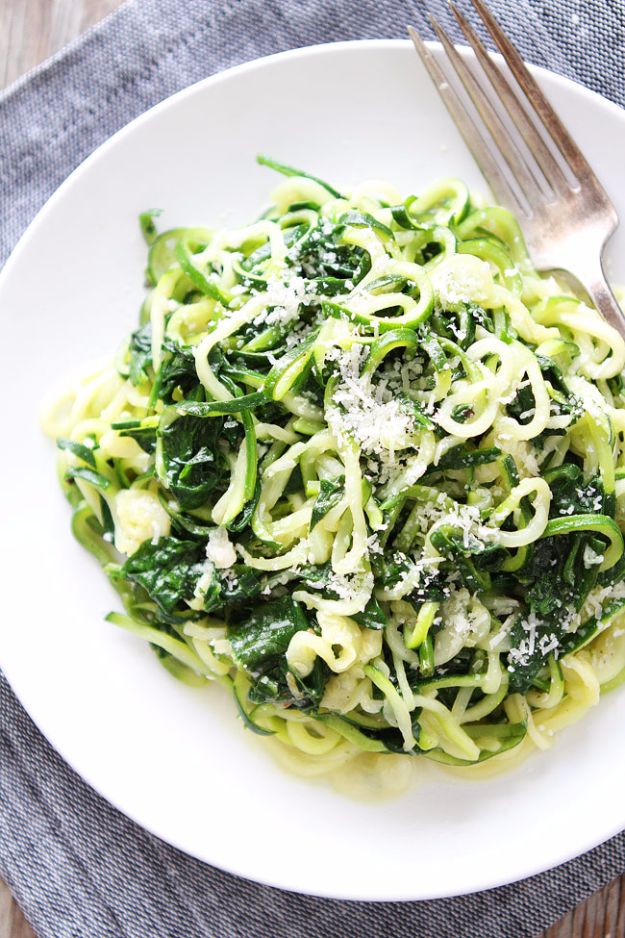 Best Spinach Recipes - 5-Ingredient Spinach Parmesan Zucchini Noodles - Easy, Healthy Lowfat Recipe Ideas for Dinner, Salads, Lunches, Sides, Smoothies and Even Dessert - Qucik and Creative Ideas for Vegetables - Cheesy, Creamed, Country Style Favorites for Family and For Kids #recipes #vegetablerecipes #spinach