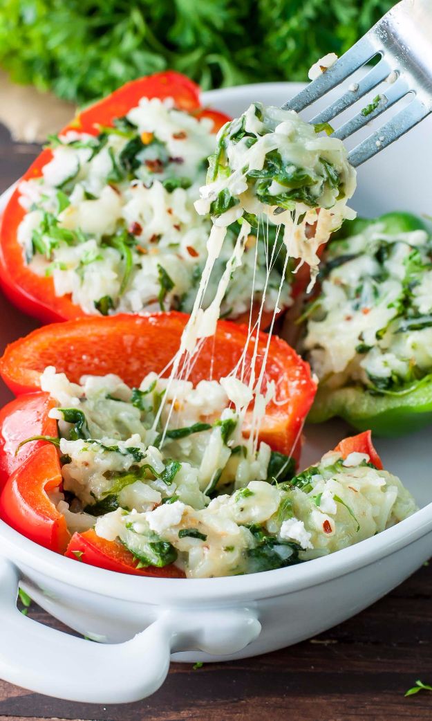 Best Spinach Recipes - Cheesy Spinach Stuffed Peppers - Easy, Healthy Lowfat Recipe Ideas for Dinner, Salads, Lunches, Sides, Smoothies and Even Dessert - Qucik and Creative Ideas for Vegetables - Cheesy, Creamed, Country Style Favorites for Family and For Kids #recipes #vegetablerecipes #spinach