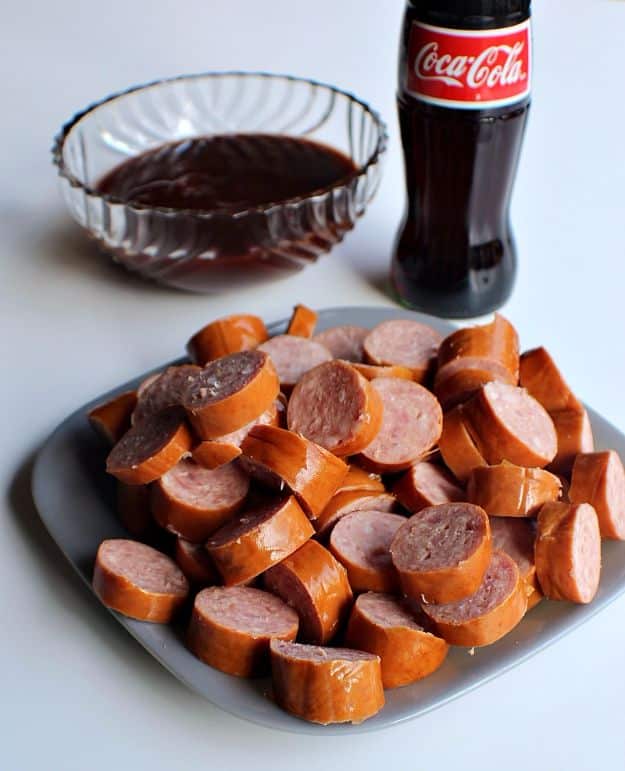 Best Coca Cola Recipes - Coca Cola Slow Cooker BBQ Kielbasa - Make Awesome Coke Chicken, Coca Cola Cake, Meatballs, Sodas, Drinks, Sweets, Dinners, Meat, Slow Cooker and Recipe Ideas #cocacola #recipes #desserts