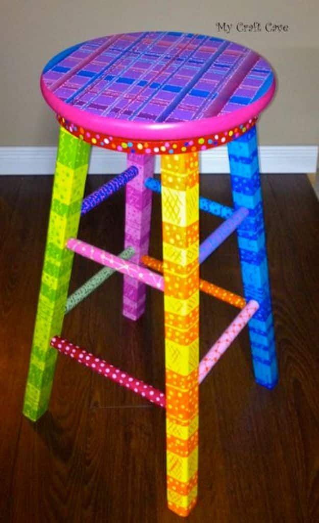 diy barstools - DIY Swivel Stool - Easy and Cheap Ideas for Seating and Creative Home Decor - Do It Yourself Bar Stools for Modern, Rustic, Farmhouse, Shabby Chic, Industrial and Simple Classic Decor #barstools #diy