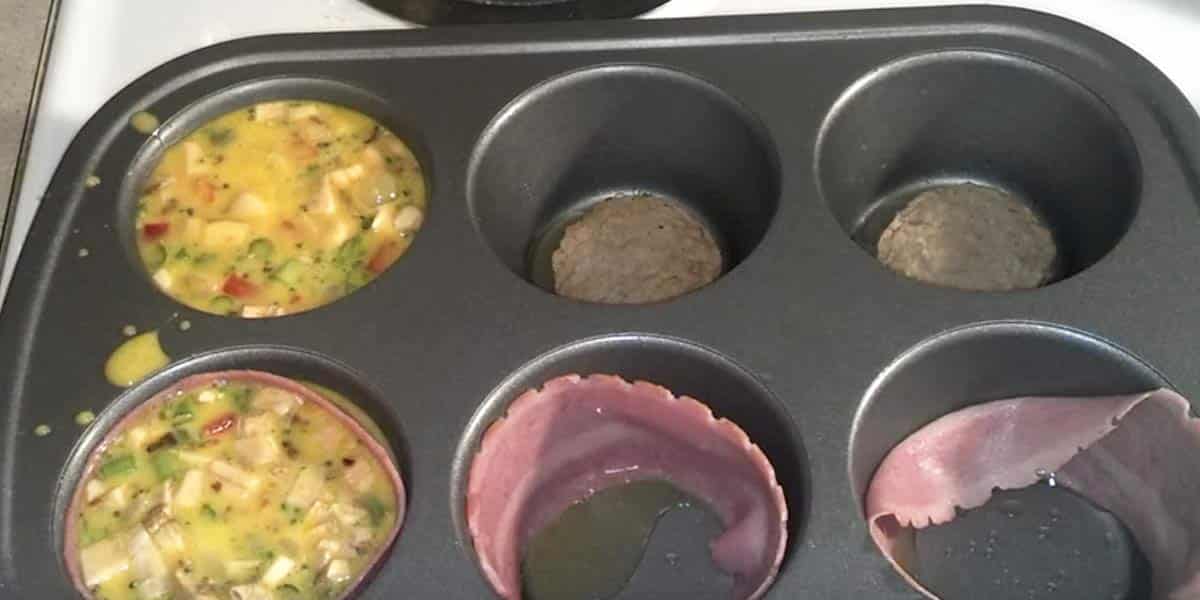 Watch What She Adds After Putting Bacon In This Muffin Tin (So Clever!) | DIY Joy Projects and Crafts Ideas