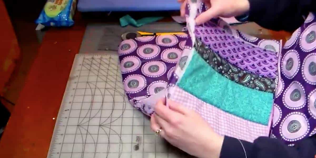 She Just Learned How To Quilt And She Made This Awesome Item From Scrap Fabrics (Watch!) | DIY Joy Projects and Crafts Ideas