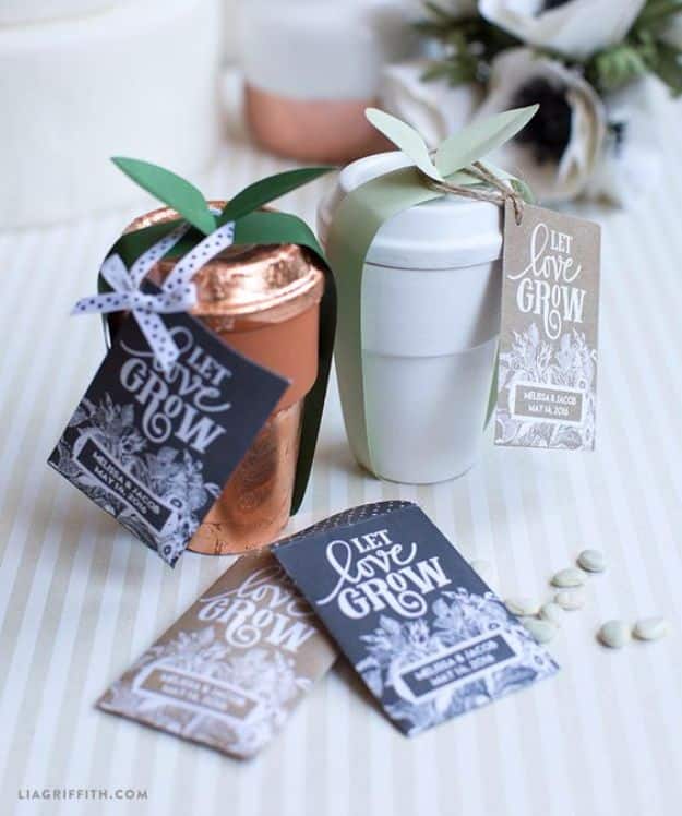 DIY Wedding Favors - Seed Packet Wedding Favors - Do It Yourself Ideas for Brides and Best Wedding Favor Ideas for Weddings - cheap wedding favor ideas #wedding #diyc