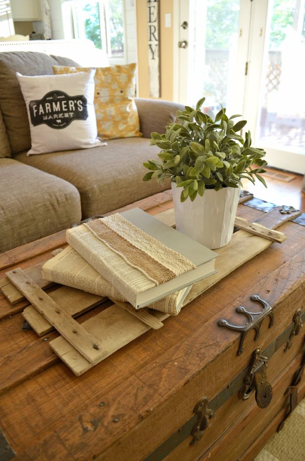 Best Country Crafts For The Home - DIY Lace & Burlap Covered Books - Cool and Easy DIY Craft Projects for Home Decor, Dollar Store Gifts, Furniture and Kitchen Accessories - Creative Wall Art Ideas, Rustic and Farmhouse Looks, Shabby Chic and Vintage Decor To Make and Sell 