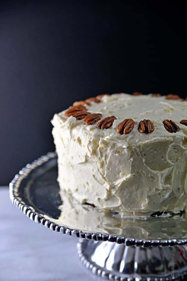 Best Country Cooking Recipes - Hummingbird Cake - Easy Recipes for Country Food Like Chicken Fried Steak, Fried Green Tomatoes, Southern Gravy, Breads and Biscuits, Casseroles and More - Breakfast, Lunch and Dinner Recipe Ideas for Families and Feeding A Crowd - Step by Step Instructions for Making Homestyle Dips, Snacks, Desserts #recipes