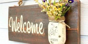 She Makes An Easy And Cheap Mason Jar Sign For A Great Mother’s Day Gift — Sure To Be A Be A Big Hit!