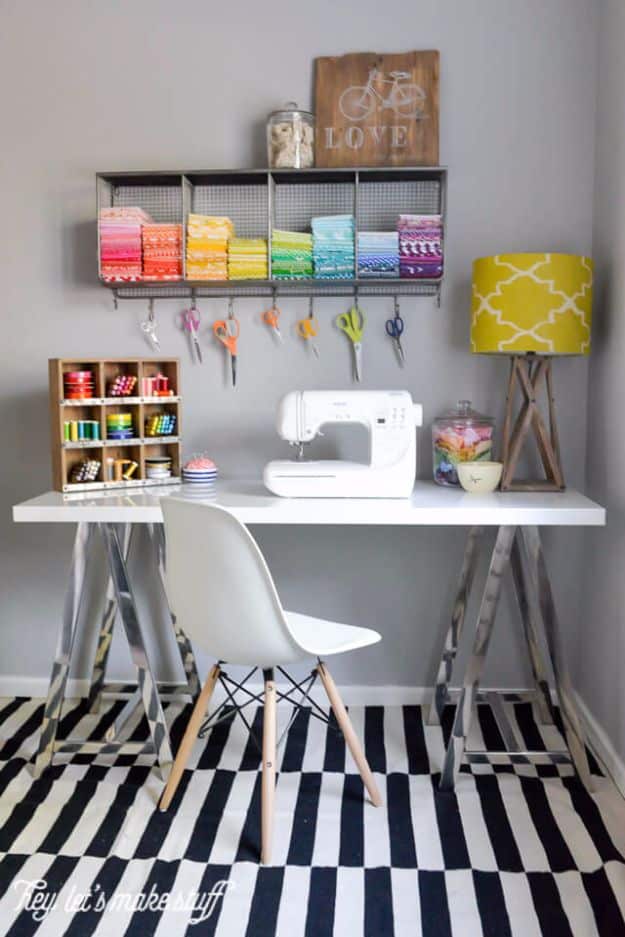 Cheap Craft Room Ideas - DIY Craft Room Ideas & Projects • The Budget Decorator / See more ideas about craft room storage, craft room, craft room organization.