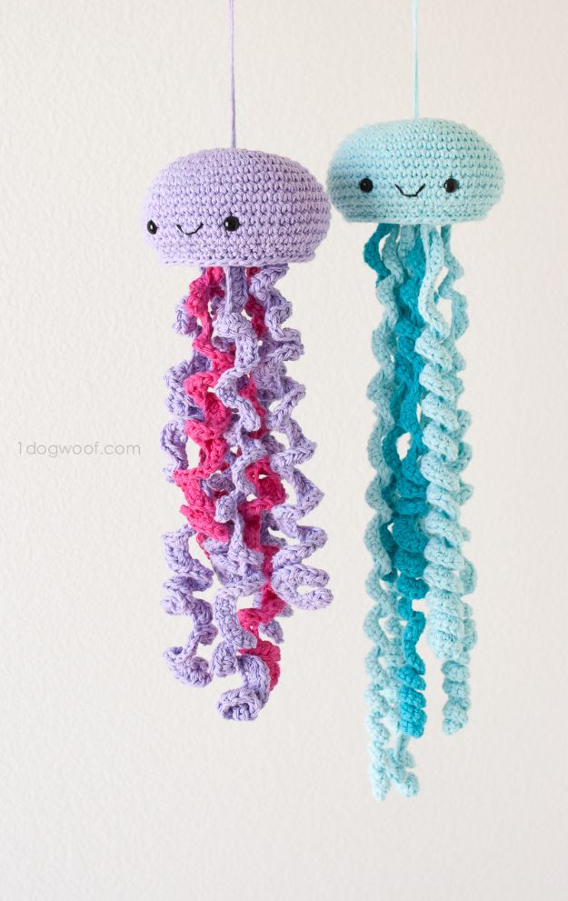 Free Amigurumi Patterns For Beginners and Pros - Crochet Jellyfish Amigurumi - Easy Amigurimi Tutorials With Step by Step Instructions - Learn How To Crochet Cute Amigurimi Animals, Doll, Mobile, Mini Elephant, Cat, Dinosaur, Owl, Bunny, Dog - Creative Ways to Crochet Cool DIY Gifts for Kids, Teens, Baby and Adults #amigurumi #crochet