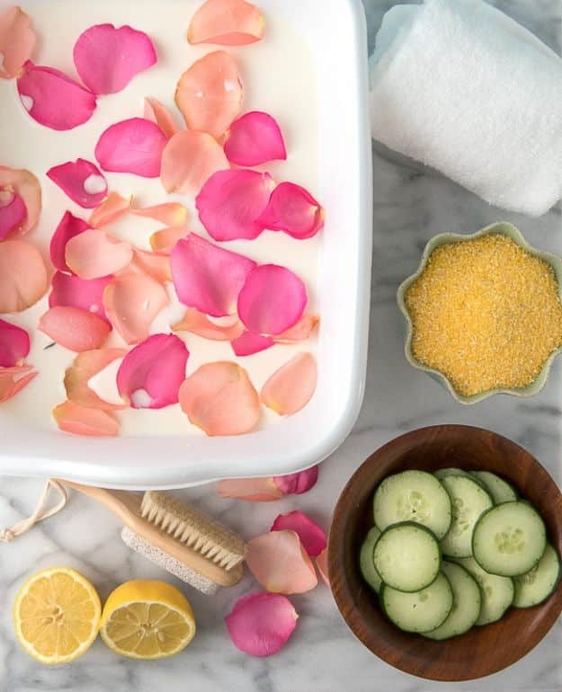 DIY Spa Day Ideas - DIY Home Spa Treatment - Easy Sugar Scrubs, Lotions and Bath Ideas for The Best Pampering You Can Do At Home - Lavender Projects, Relaxing Baths and Bath Bombs, Tub Soaks and Facials - Step by Step Tutorials for Luxury Bath Products 