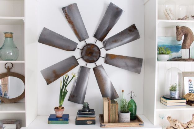 Farmhouse Decor to Make And Sell - DIY Windmill - Easy DIY Home Decor and Rustic Craft Ideas - Step by Step Country Crafts, Farmhouse Decor To Make and Sell on Etsy and at Craft Fairs - Tutorials and Instructions for Creative Ways to Make Money - Best Vintage Farmhouse DIY For Living Room, Bedroom, Walls and Gifts #diydecor