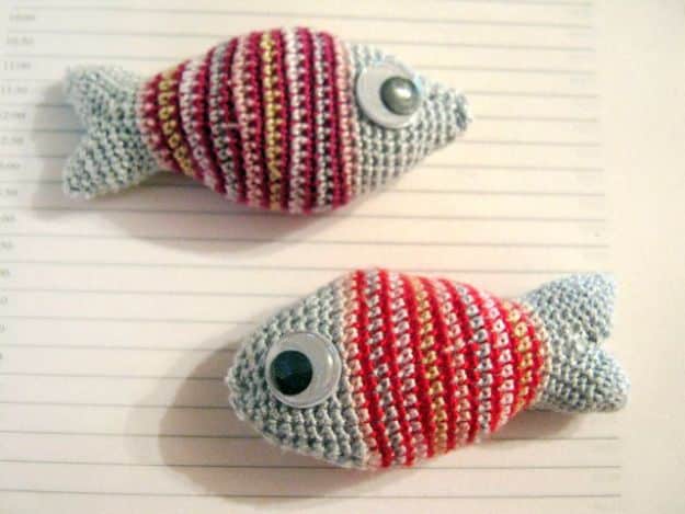 Free Amigurumi Patterns For Beginners and Pros - Fish Amigurumi - Easy Amigurimi Tutorials With Step by Step Instructions - Learn How To Crochet Cute Amigurimi Animals, Doll, Mobile, Mini Elephant, Cat, Dinosaur, Owl, Bunny, Dog - Creative Ways to Crochet Cool DIY Gifts for Kids, Teens, Baby and Adults #amigurumi #crochet