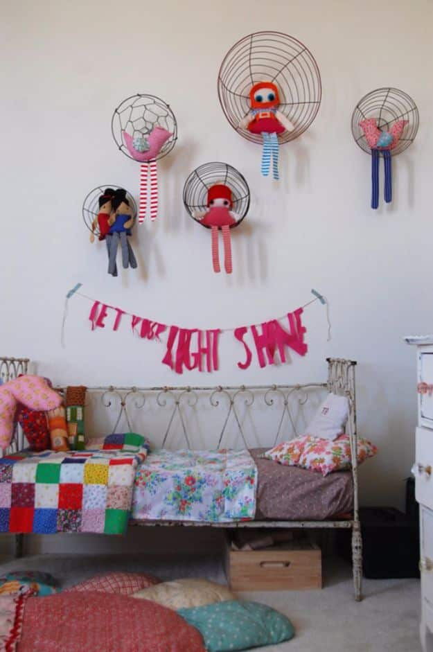 DIY Playroom Ideas and Furniture - Hang Wire Baskets - Easy Play Room Storage, Furniture Ideas for Kids, Playtime Rugs and Activity Mats, Shelving, Toy Boxes and Wall Art - Cute DIY Room Decor for Boys and Girls - Fun Crafts with Step by Step Tutorials and Instructions 