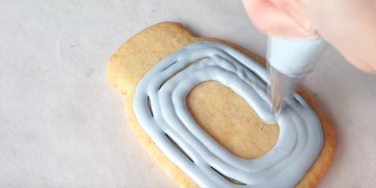 She Decorates A Cookie And When You See It Finished You’ll Have To Do This! | DIY Joy Projects and Crafts Ideas