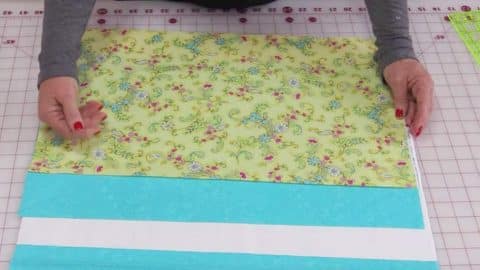 She Takes Three Pieces Of Fabric And Makes Something That Will Improve Your Sleep | DIY Joy Projects and Crafts Ideas