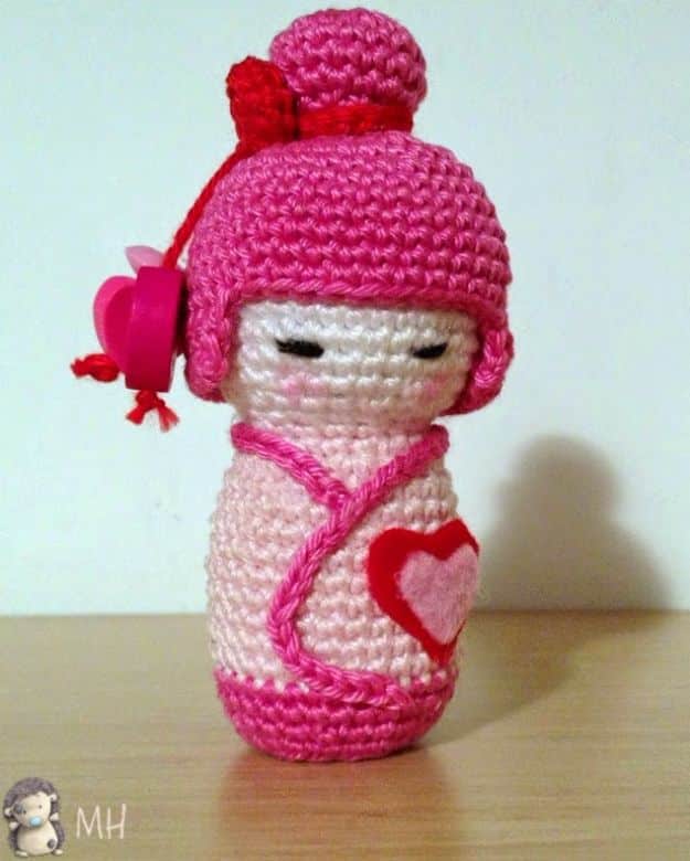 Free Amigurumi Patterns For Beginners and Pros - Pink Kokeshi Amigurumi - Easy Amigurimi Tutorials With Step by Step Instructions - Learn How To Crochet Cute Amigurimi Animals, Doll, Mobile, Mini Elephant, Cat, Dinosaur, Owl, Bunny, Dog - Creative Ways to Crochet Cool DIY Gifts for Kids, Teens, Baby and Adults #amigurumi #crochet