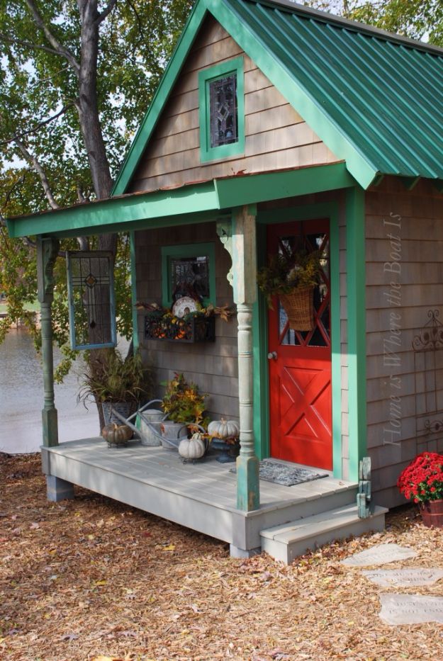 DIY Storage Sheds and Plans - Potting Shed - Cool and Easy Storage Shed Makeovers, Cheap Ideas to Build This Weekend, Basic Woodworking Projects to Add Extra Storage Space to Your Home or Small Backyard - How To Build A Shed With Pallets - Step by Step Tutorials and Instructions #storageideas #diyideas #diyhome