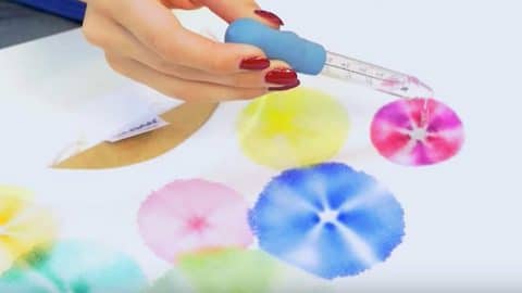 She Draws On A Tee Shirt. Watch What Happens When She Puts These Drops On It! | DIY Joy Projects and Crafts Ideas