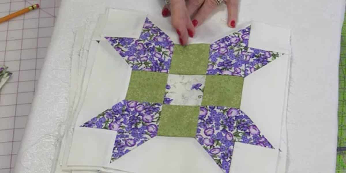 She Cuts Small Squares And Ones With Points And Makes An Incredibly Beautiful Item! | DIY Joy Projects and Crafts Ideas