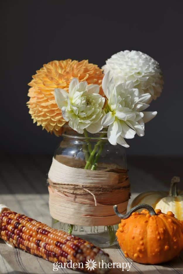 Best Mason Jar Crafts for Fall - Corn Husk Wrapped Mason Jar Vase - DIY Mason Jar Ideas for Centerpieces, Wedding Decorations, Homemade Gifts, Craft Projects with Leaves, Flowers and Burlap, Painted Art, Candles and Luminaries for Cool Home Decor 