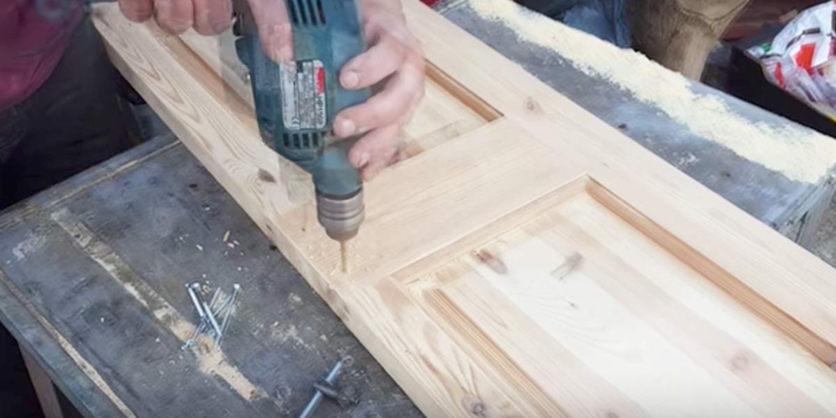 He Takes An Unfinished Wooden Door, Saws Down The Middle And What He Makes Is So Cool! | DIY Joy Projects and Crafts Ideas