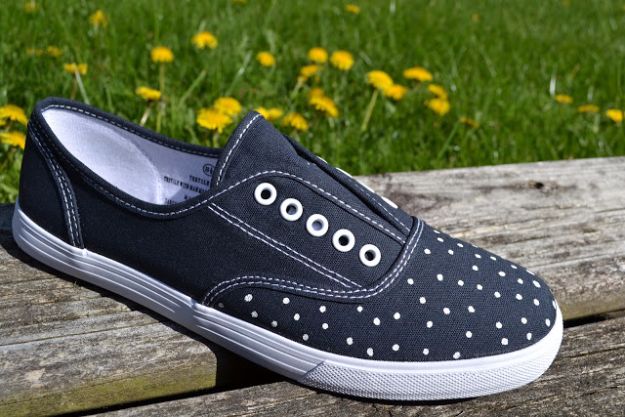 DIY Ideas for Tennis Shoes and Sneakers - DIY Polka Dot Shoes - Fun Projects to Decorate, Update and Style Your High Tops, Keds, Canvas Shoes, Chuck Taylors, White Converse and All Star - Tips, Tutorials, Free Pattern and Step by Step Tutorial - Sparkle, Glitter, Paint, Stencil Tie Dye - Cool Christmas Gifts and Presents and Homemade Gifts for Adults, Teens and Kids 