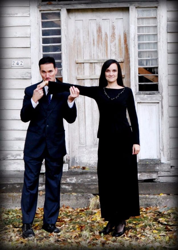 DIY Halloween Costumes for Couples - Gomez and Morticia Addams - Funny, Creative and Scary Ideas for Parties, College Party - Unique and Cute Project Idea for Disney Characters, Superhero, Movie Themes, Bonnie and Clyde, Homemade Costume Projects for Boyfriends - Quick Last Minutes Halloween Costume Ideas from Pinterest #halloween #halloweencostumes