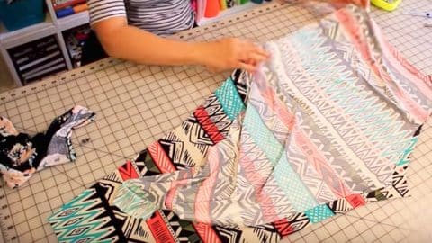 She Creates A Pattern With An Item She Already Owns And Easily Makes What We All Need! | DIY Joy Projects and Crafts Ideas