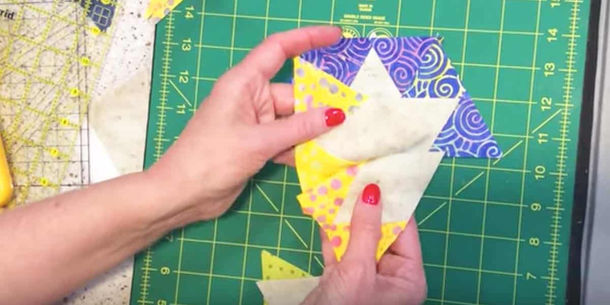 She Pieces Triangles Together And You’ll Love What She Does Next! | DIY Joy Projects and Crafts Ideas