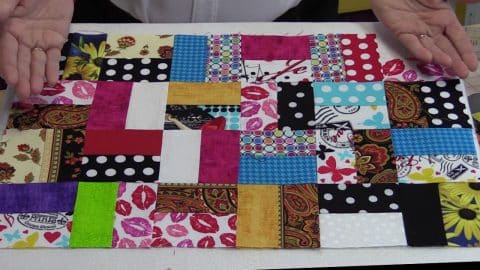 Sewing Tutorial: “True” Scrappy Quilt | DIY Joy Projects and Crafts Ideas