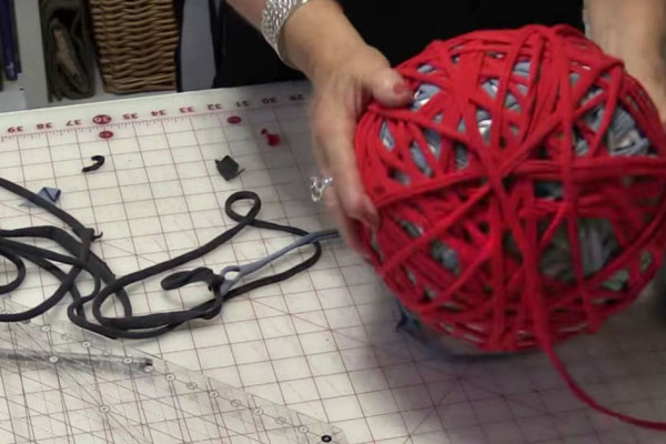 How to Make Yarn From Tshirts