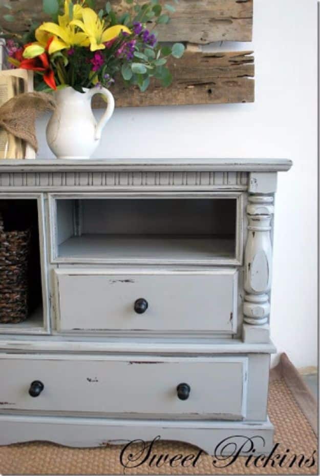 DIY Media Consoles and TV Stands - Dresser Turned TV Console - Make a Do It Yourself Entertainment Center With These Easy Step By Step Tutorials - Easy Farmhouse Decor Media Stand for Television - Free Plans and Instructions for Building and Painting Your Own DIY Furniture - IKEA Hacks for TV Stand Idea - Quick and Easy Ways to Decorate Your Home On A Budget #diyhomedecor