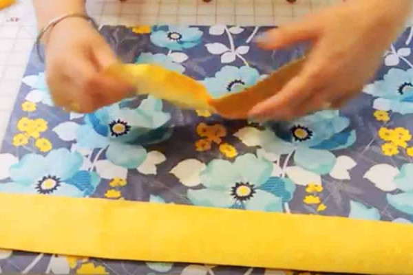 Sewing Tutorial- 15 Minute Easy Placemats