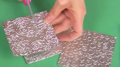 She Smooths Out Two Pieces Of Foil. What She Does Next Is Amazing…You’ll Want These! | DIY Joy Projects and Crafts Ideas