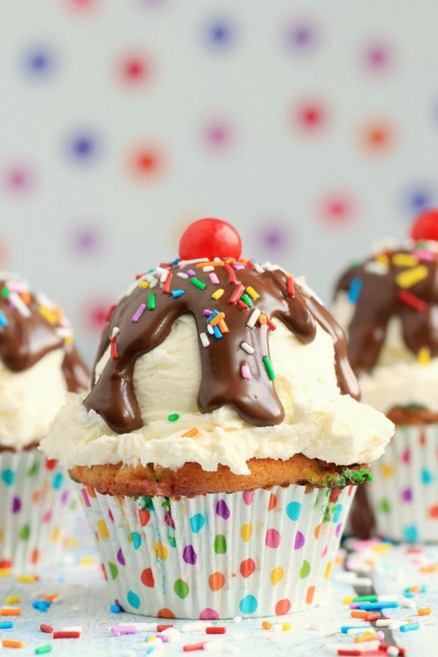 Cool Cupcake Decorating Ideas - Ice Cream Sundae Cupcakes - Easy Ways To Decorate Cute, Adorable Cupcakes - Quick Recipes and Simple Decorating Tips With Icing, Candy, Chocolate, Buttercream Frosting and Fruit kids birthday party ideas cake