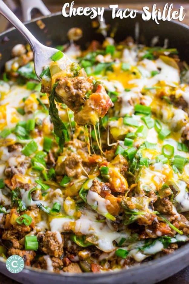 Easy Dinner Ideas for One - One Pot Cheesy Taco Skillet - Quick, Fast and Simple Recipes to Make for a Single Person - Freeze and Make Ahead Dinner Recipe Tips for Best Weeknight Dinners for Singles - Chicken, Fish, Vegetable, No Bake and Vegetarian Options - Crockpot, Microwave, Healthy, Lowfat Options 