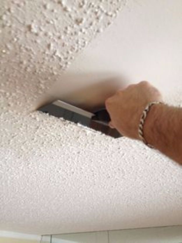 Easy Home Repair Hacks - Remove Popcorn Ceilings - Quick Ways To Fix Your Home With Cheap and Fast DIY Projects - Step by step Tutorials, Good Ideas for Renovating, Simple Tips and Tricks for Home Improvement on A Budget #diy #homeimprovement