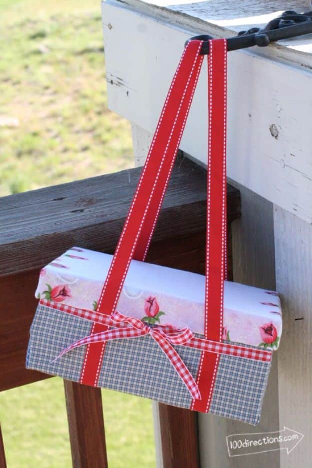 DIY Ideas With Shoe Boxes - Shoe Box Picnic Basket - Shoe Box Crafts and Organizers for Storage - How To Make A Shelf, Makeup Organizer, Kids Room Decoration, Storage Ideas Projects - Cheap Home Decor DIY Ideas for Kids, Adults and Teens Rooms #diyideas #upcycle