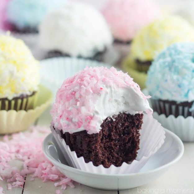 Cool Cupcake Decorating Ideas - Snowball Cupcakes - Easy Ways To Decorate Cute, Adorable Cupcakes - Quick Recipes and Simple Decorating Tips With Icing, Candy, Chocolate, Buttercream Frosting and Fruit kids birthday party ideas cake