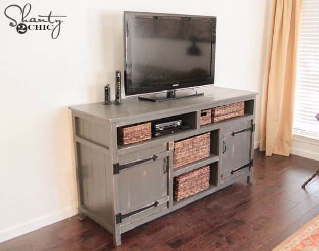 DIY Media Consoles and TV Stands - Super Easy Media Console - Make a Do It Yourself Entertainment Center With These Easy Step By Step Tutorials - Easy Farmhouse Decor Media Stand for Television - Free Plans and Instructions for Building and Painting Your Own DIY Furniture - IKEA Hacks for TV Stand Idea - Quick and Easy Ways to Decorate Your Home On A Budget #diyhomedecor