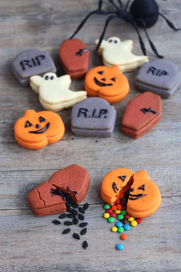 Cute Halloween Cookies - Trick-Or-Treat Cookies for Halloween - Easy Recipes and Cookie Tutorials for Making Quick Halloween Treats - Spooky DIY Decorated Ghosts, Pumpkins, Bats, No Bake, Spiders and Spiderwebs, Tombstones and Healthy Options, Kids and Teens Cookies for School #halloween #halloweencookies