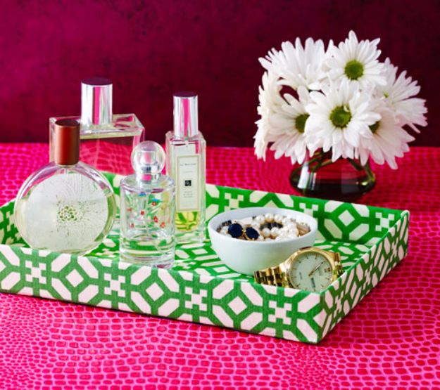 DIY Ideas With Shoe Boxes - Upcycle a Shoe Box for this Swanky Jewelry Tray - Shoe Box Crafts and Organizers for Storage - How To Make A Shelf, Makeup Organizer, Kids Room Decoration, Storage Ideas Projects - Cheap Home Decor DIY Ideas for Kids, Adults and Teens Rooms #diyideas #upcycle