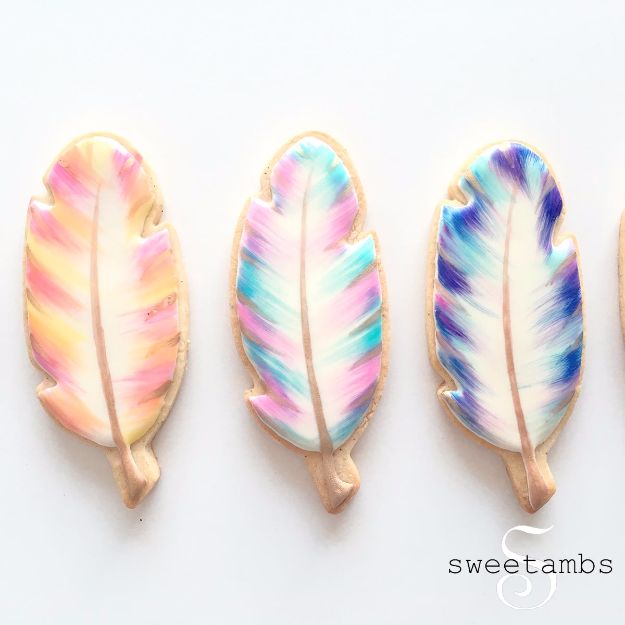 Cool Cookie Decorating Ideas - Watercolor Feather Cookies - Easy Ways To Decorate Cute, Adorable Cookies - Quick Recipes and Simple Decorating Tips With Icing, Candy, Chocolate, Buttercream Frosting and Fruit - Best Party Trays and Cookie Arrangements #recipes