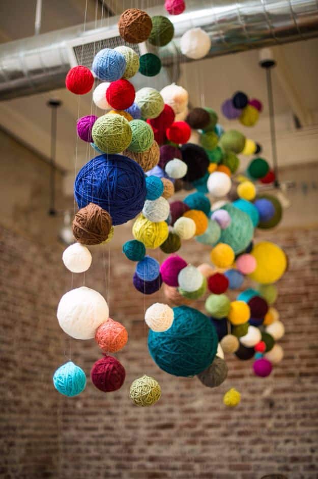 DIY Ideas With Yarn and Best Yarn Crafts - Yarn Ball Chandelier - Wall Hangings, Easy Dream Catchers, Crochet Ideas for Teens, Adults and Kids - Knitting , No Sew and Weaving Projects Make Awesome Wall Art and Home Decor on A Budget 