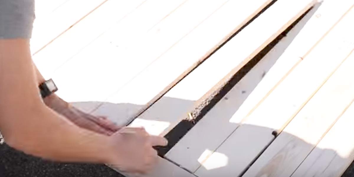 He Lines Up Boards, Nails Them To Horizontal Boards And Makes An Item Many Of Us Need! | DIY Joy Projects and Crafts Ideas