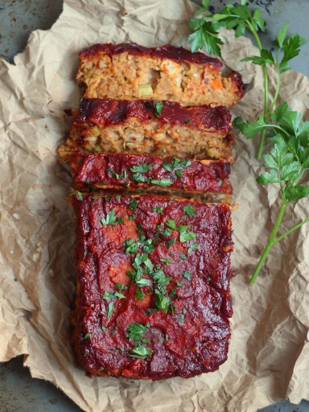 Healthy Thanksgiving Recipes - Classic Chickpea Vegan Meatloaf - Low fat Versions of Your Favorite Holiday Recipe for Turkey, Stuffing, Gravy, Pie and Desserts, Appetizers, Vegetables and Side Dishes like Spinach, Broccoli, Cranberries, Mashed Potatoes, Sweet Potatoes and Green Beans - Easy and Quick Last Minute Thanksgiving Recipes for Low Carb, Low Fat and Clean Eating Diet 