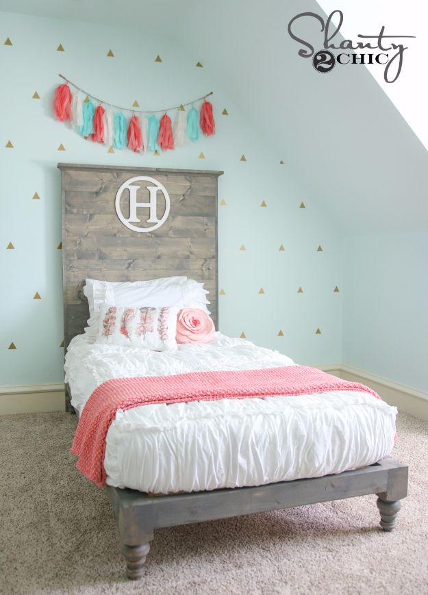 DIY Platform Beds - DIY Twin Platform Bed and Headboard - Easy Do It Yourself Bed Projects - Step by Step Tutorials for Bedroom Furniture - Learn How To Make Twin, Full, King and Queen Size Platforms - With Headboard, Storage, Drawers, Made from Pallets - Cheap Ideas You Can Make on a Budget 