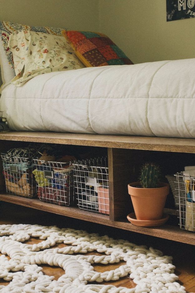 DIY Platform Beds - Platform Bed With Storage And Baskets - Easy Do It Yourself Bed Projects - Step by Step Tutorials for Bedroom Furniture - Learn How To Make Twin, Full, King and Queen Size Platforms - With Headboard, Storage, Drawers, Made from Pallets - Cheap Ideas You Can Make on a Budget 