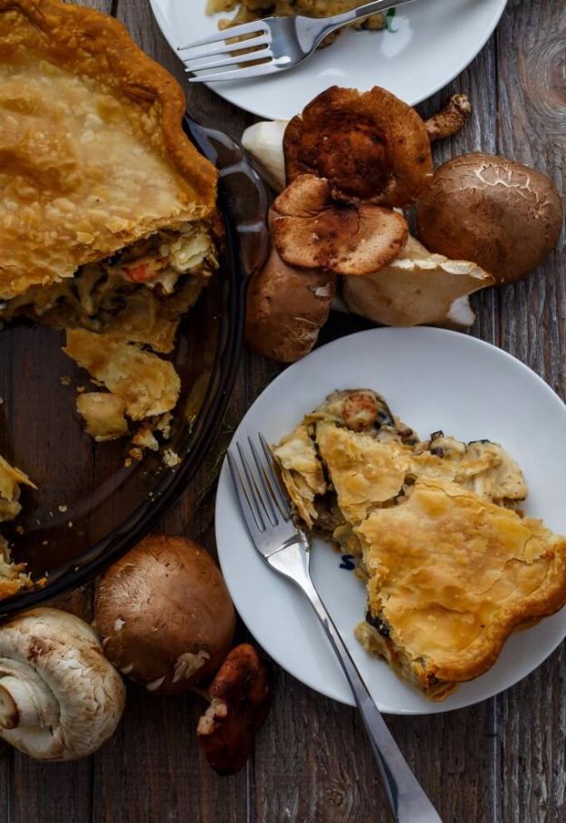 Best Fall Recipes and Ideas for Dinner - Roasted Mushroom Pot Pie - Quick Meals With Chicken, Beef and Fish, Easy Crockpot Meals and Make Ahead Soups and Dinners - Healthy Dinner Recipes and Fast Last Minute Foods With Spinach, Vegetables, Butternut Squash, Pumpkin and Nuts 